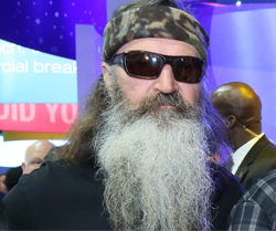 Did Duck Dynasty editors censor “in Jesus’ name” so not to offend&nbsp;Muslims?