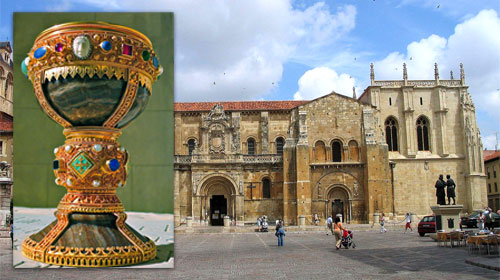 Is this Jesus' "Holy Grail?" Insert image replica of the chalice of Doria Urruca Wikipedia/Locutus Borg: Main image Basilica de San Isidor Wikipedia/Luidger