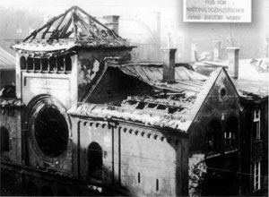 Photo of Jewish synagogue burnt during the Night of Broken Glass.