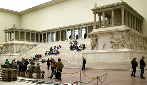 Is the Pergamum Alter, the throne of Satan referred to in Revelation 2? Photo Wikipedia/Raimond Spekking