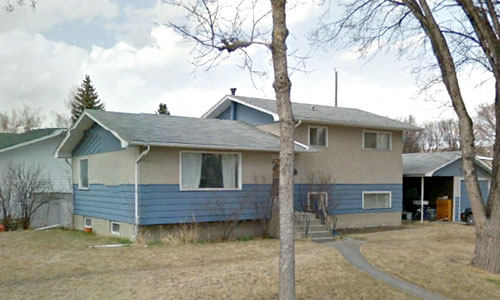 Can this "House of Murder" be redeemed? Butler Mansion in Calgary: Google Earth