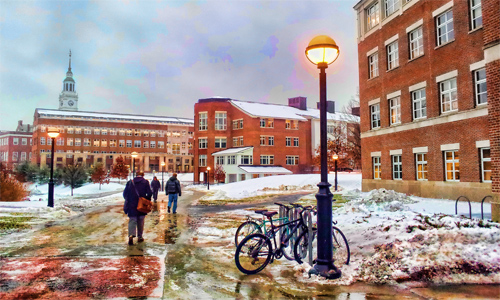 Dartmouth College on a rainy day. f2point8/Foter/CC BY-NC-ND
