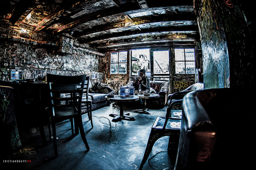 Marijuana cafe in Holland photo:cristiano gatti/Flickr