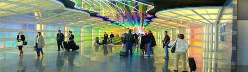 Meeting Jesus at Chicago O'Hare Airport Photo: Ronald Woan/Flickr