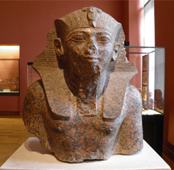Thutmose 4 - Wikipedia/Louvre Museum