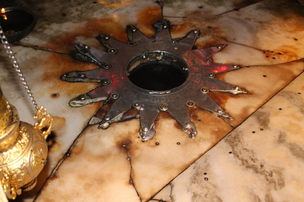 The star on the floor marking the spot on the marble floor where the manger sat. Credit: Greg Sass/Flickr/Creative Commons