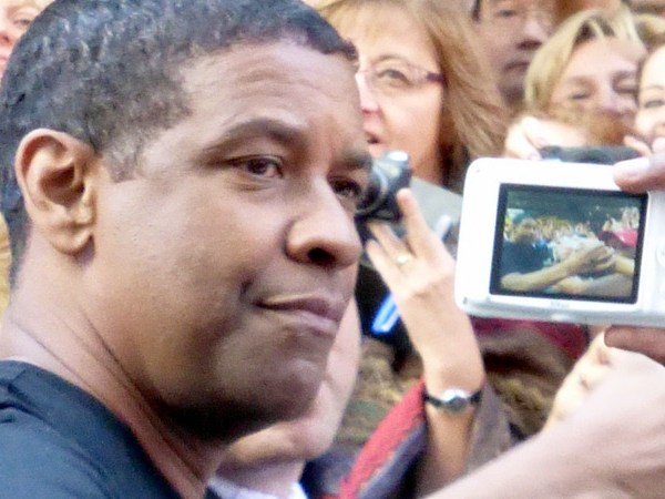 La profecía de una anciana sobre el actor Denzel Washington dijo que el hablaría con&nbsp;millones