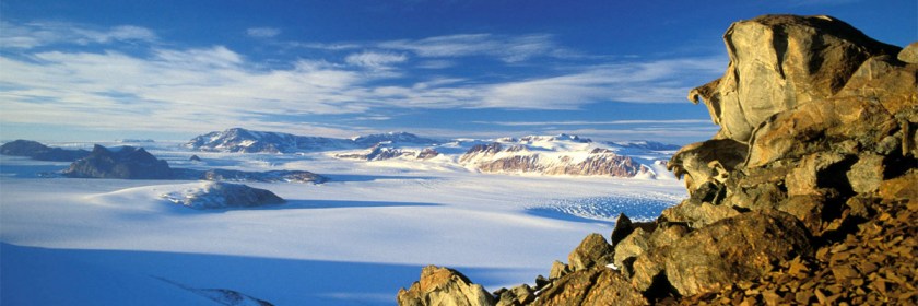 A view of the Transantarctic Mountain Range in summer. Credit: Hannes Grobe/Wikipedia/Creative Commons