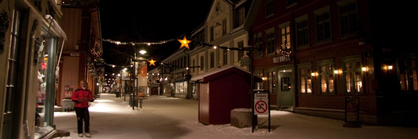 Notice the star as part of street Christmas decorations in Lillehammer, Norway. Credit: Peta Chow/Flickr/Creative Commons