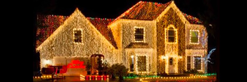 Morris home with its 200,000 Christmas tree lights Credit: Youtube capture/Fox News