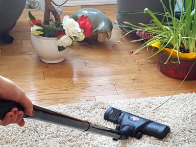 Cuando el Espíritu Santo cayó sobre mí mientras pasaba la&nbsp;aspiradora