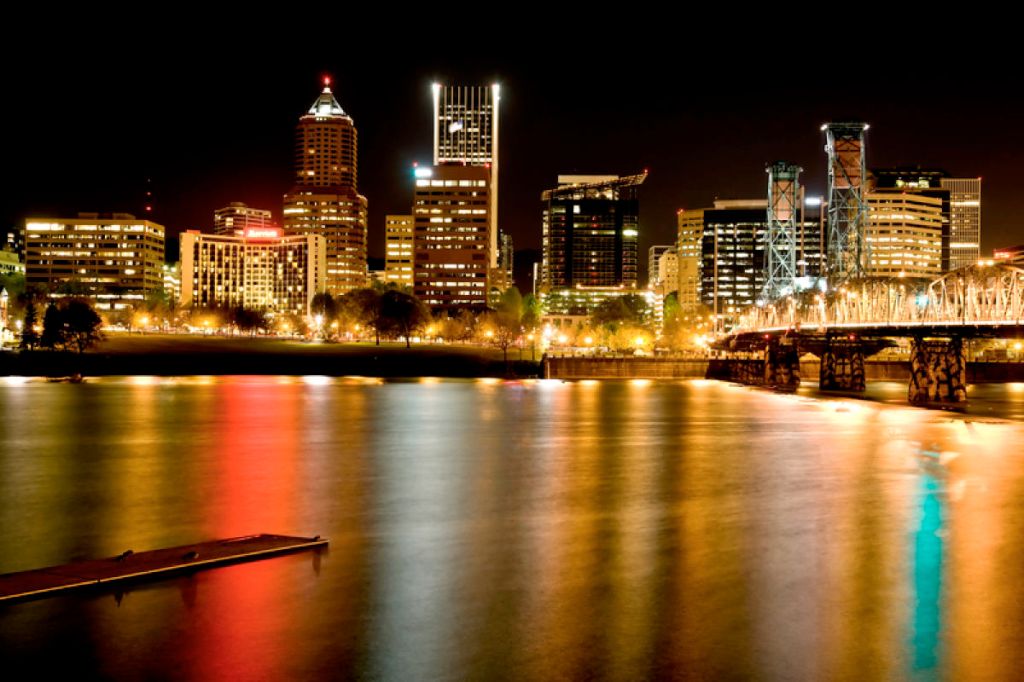 Portland: Peaceful rioters set fire to apartment&nbsp;building