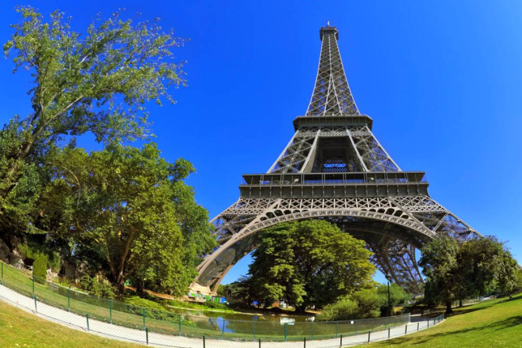 Why are new COVID cases surging in France and&nbsp;Spain?