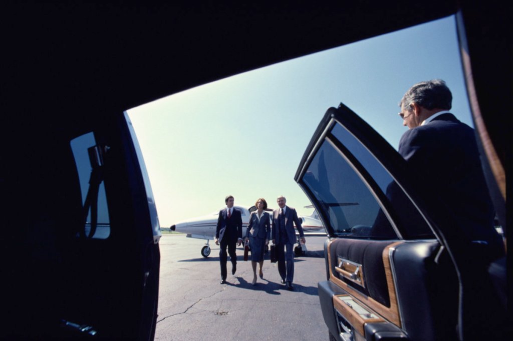 How many prima donnas in Ottawa? Check the&nbsp;chauffeurs