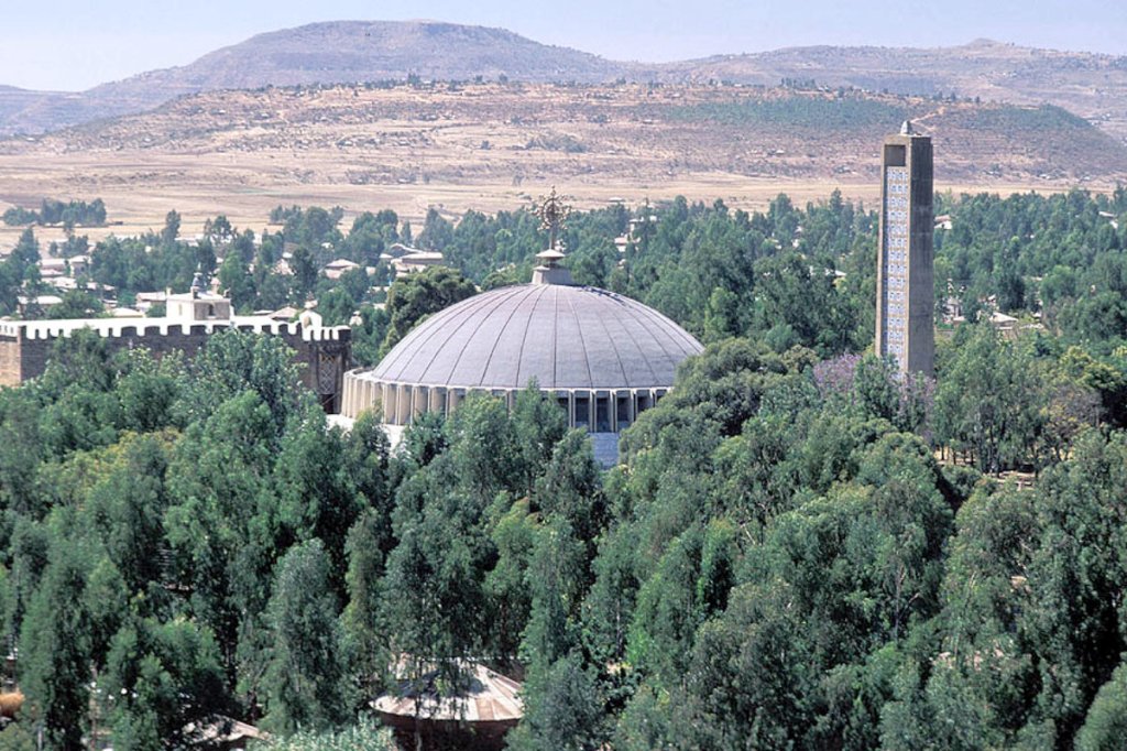750 people slaughtered at church alleged to hold the Ark of the&nbsp;Covenant
