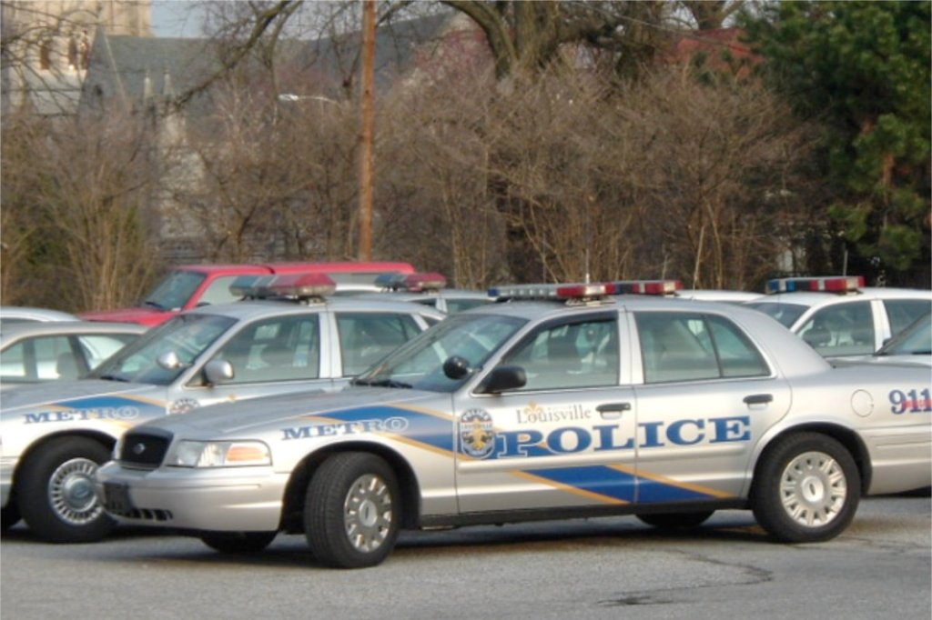 Police officer vindicated after being punished for praying in front of an abortion&nbsp;clinic