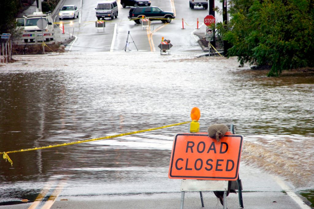 Deluge proves SUVs were invented in&nbsp;1851