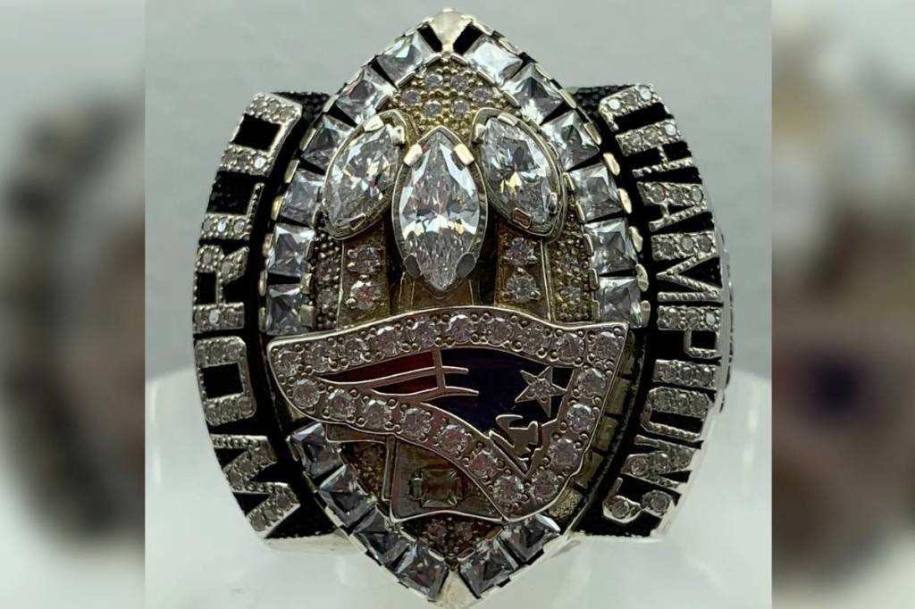 Did Vladimir Putin steal a Superbowl&nbsp;ring?