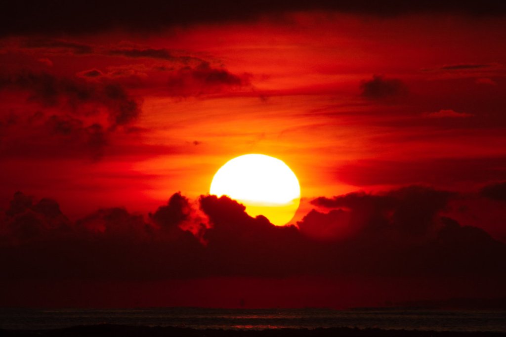 Un río se vuelve rojo sangre en Irán. ¿Es una señal del fin de los&nbsp;tiempos?