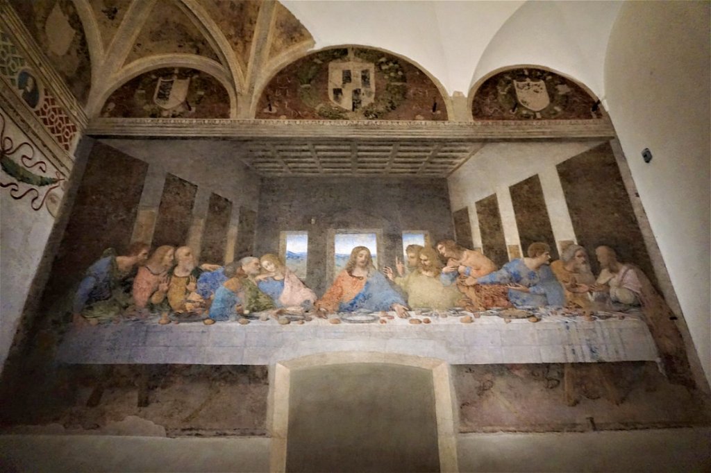 Eco mob attacks valuable copy of ‘The Last Supper’&nbsp;painting