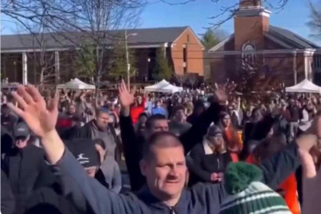 Asbury is overwhelmed as attendance grows and revival&nbsp;spreads