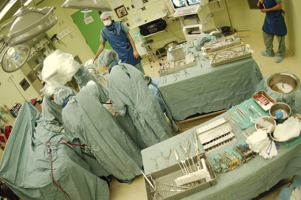 Healed on the gurney as he was being wheeled into the operating&nbsp;room