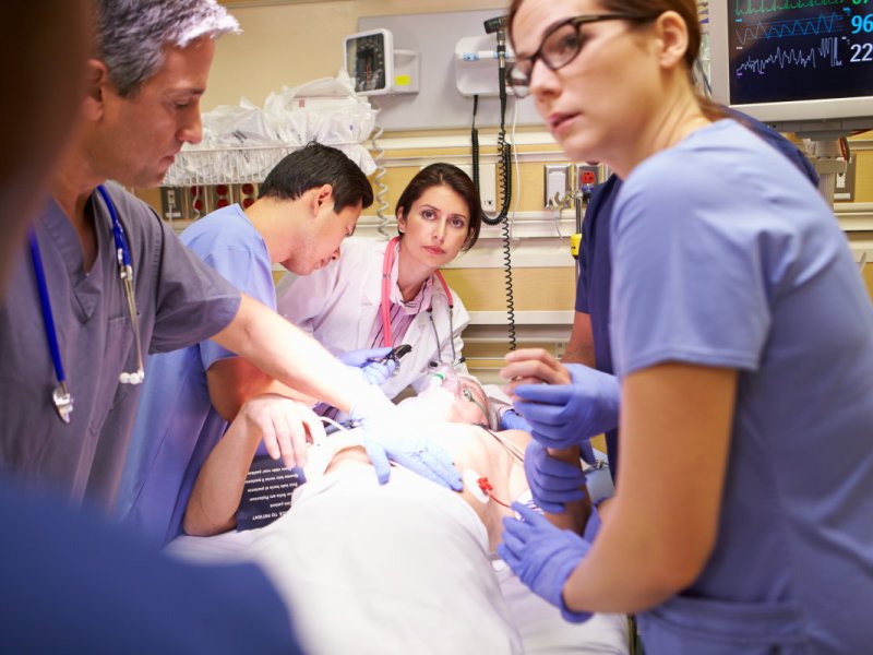 Después de años de investigación, un cardiólogo concluye que las experiencias cercanas a la muerte son reales y que los seres humanos tienen un espíritu&nbsp;separado