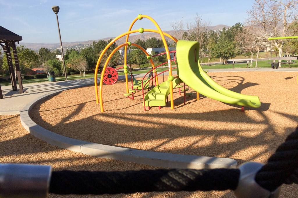 Canada: Group suing BC government for not allowing addicts to use drugs in public&nbsp;playgrounds