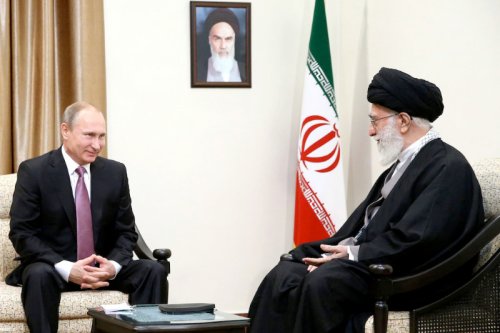 Iran's Supreme Leader, Ali Khamenei, meeting with Russian President Vladimir Putin in 2016