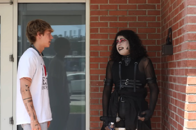 A young evangelist shares his faith with a&nbsp;Satanist