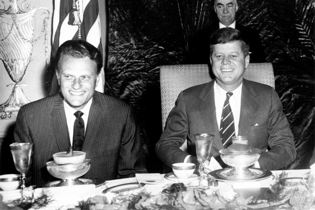 ‘Billy Graham Evangelistic Association’ sends cease and desist letter to ‘Evangelicals for&nbsp;Harris’