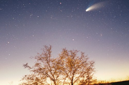Photo of the Hale Bopp Comet over Croatia in 1997