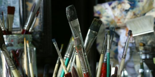 Photo of several paint brushes