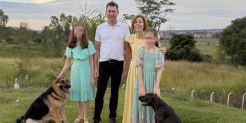Photo of the Brazilian family, Audato and Ieda Denardi, sentenced to jail for homeschooling their children